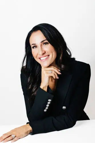 Leah Corrin, Founder